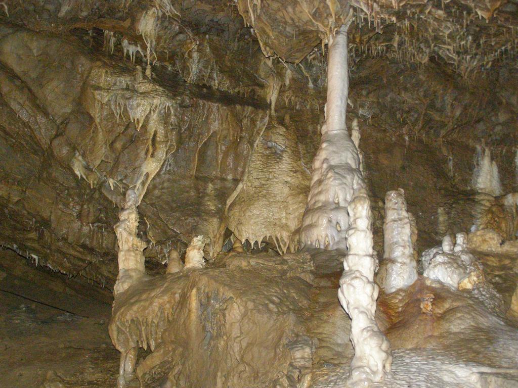 Rodinne Ubytovani Na Habesi Crhov Ngoại thất bức ảnh