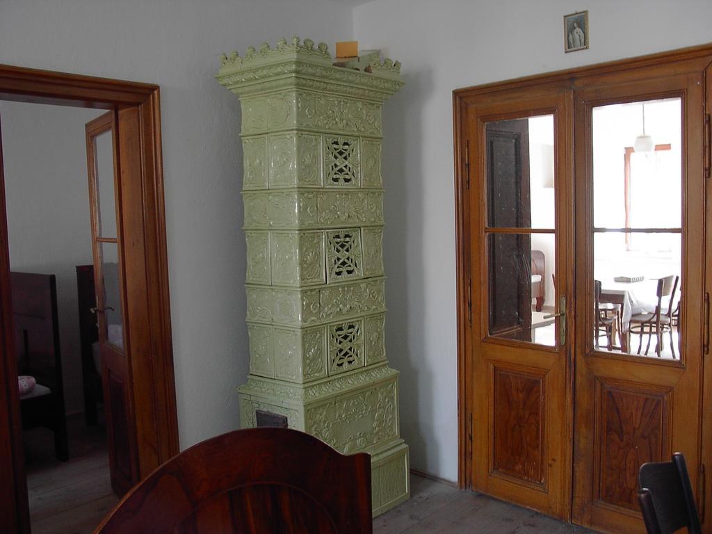Rodinne Ubytovani Na Habesi Crhov Ngoại thất bức ảnh